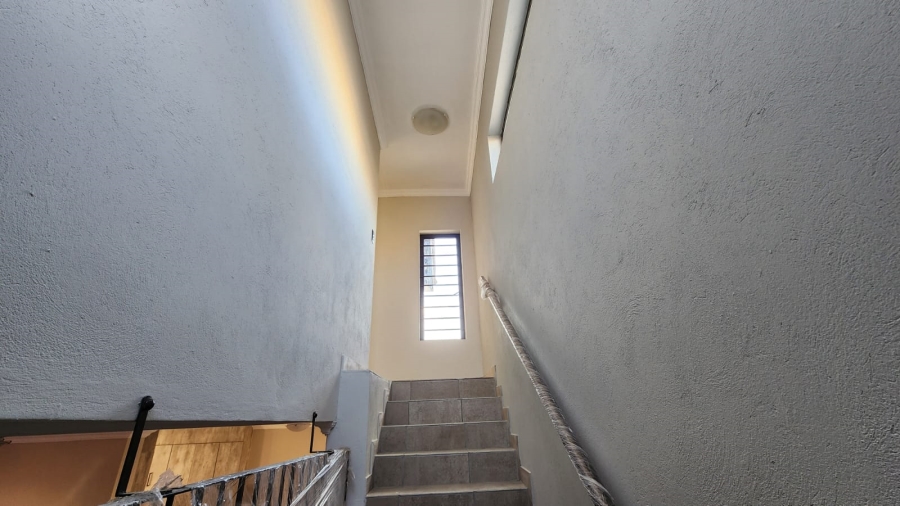 3 Bedroom Property for Sale in Waterval East North West
